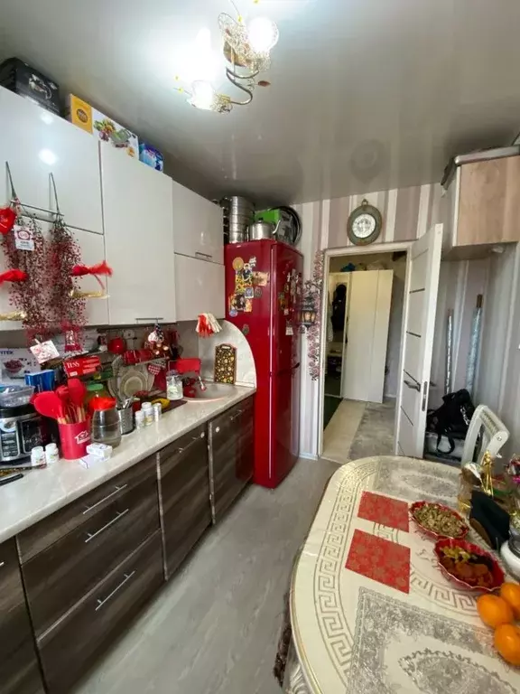 2-к кв. Омская область, Омск Городок Нефтяников мкр, ул. 22 Апреля, 56 ... - Фото 1