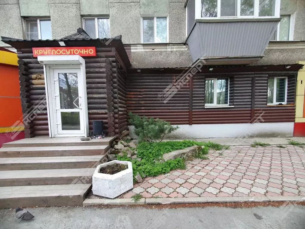 Помещение свободного назначения в Сахалинская область, Южно-Сахалинск ... - Фото 0
