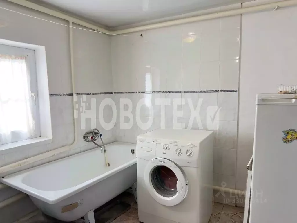 Дом в Краснодарский край, Каневская ст-ца ул. Краснодонская, 37 (22 м) - Фото 2