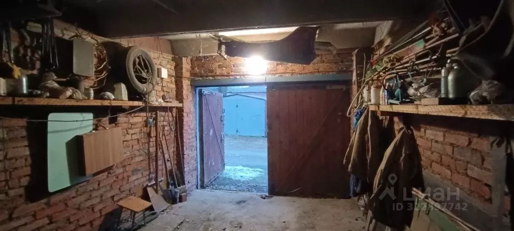 Гараж в Свердловская область, Екатеринбург Химмаш жилрайон,  (18 м) - Фото 2