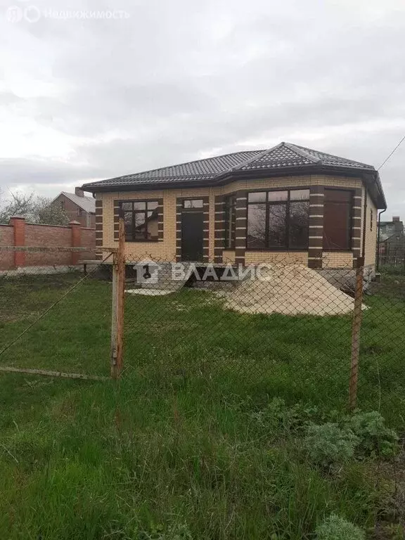 Дом в Аксай, улица Виктора Чаусова, 26 (128.5 м) - Фото 0