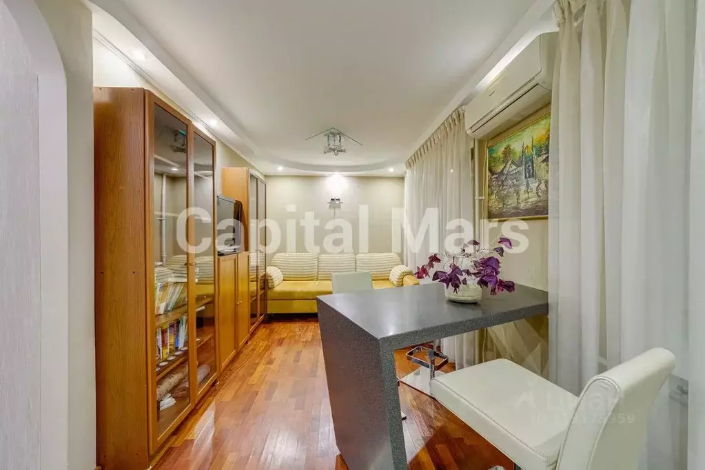 2-к кв. Москва ул. Гастелло, 8 (38.0 м) - Фото 0
