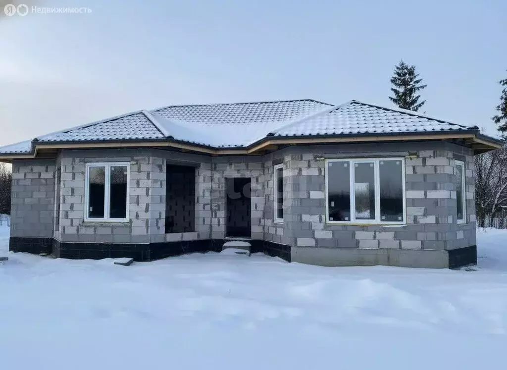 Дом в Свердловская область, Ирбитское муниципальное образование, ... - Фото 1