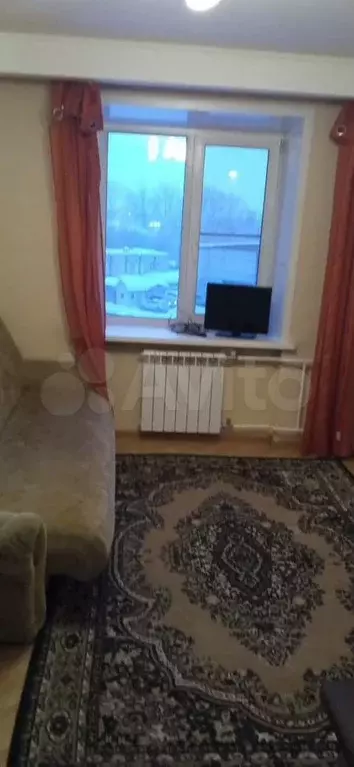 Комната 12 м в 4-к., 4/9 эт. - Фото 0