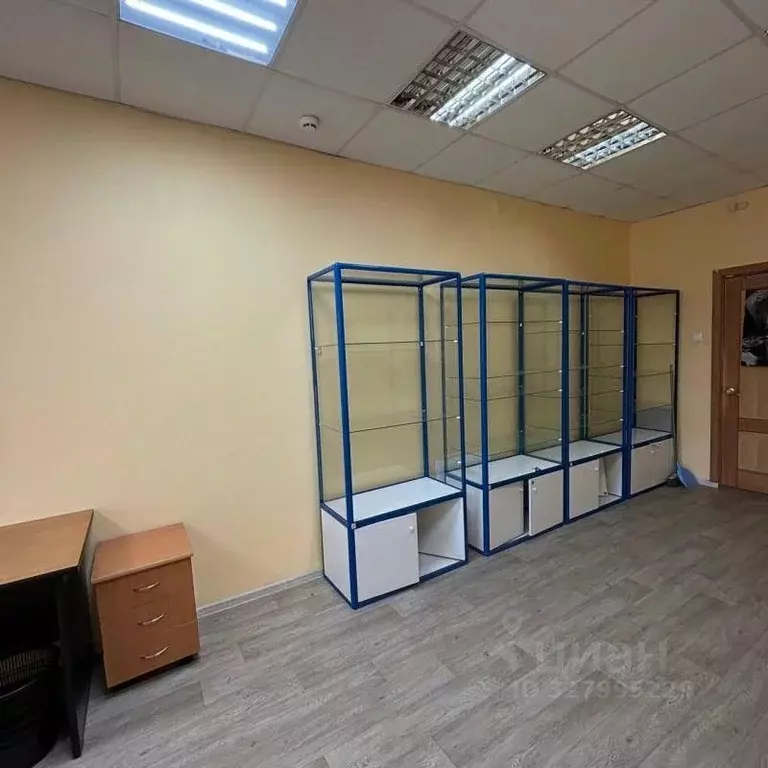 Офис в Самарская область, Тольятти Офицерская ул., 12В (26 м) - Фото 1