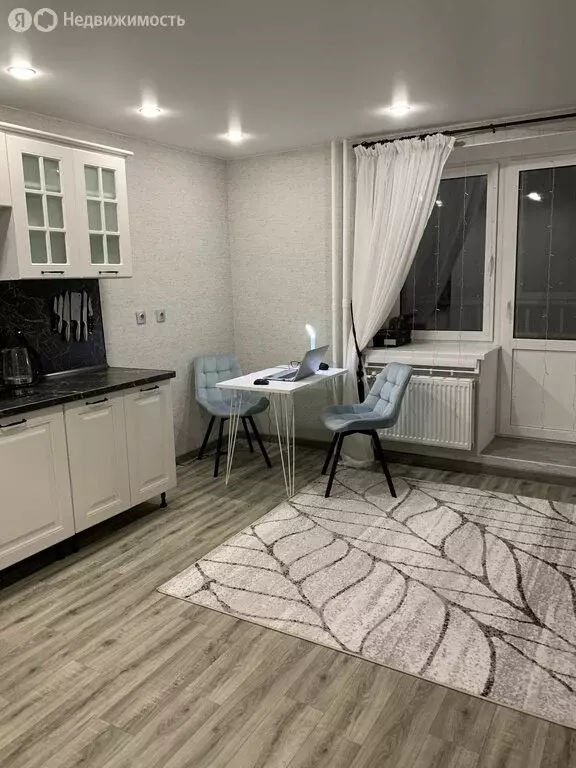 Квартира-студия: Тюмень, Амурская улица, 39 (27.7 м) - Фото 2