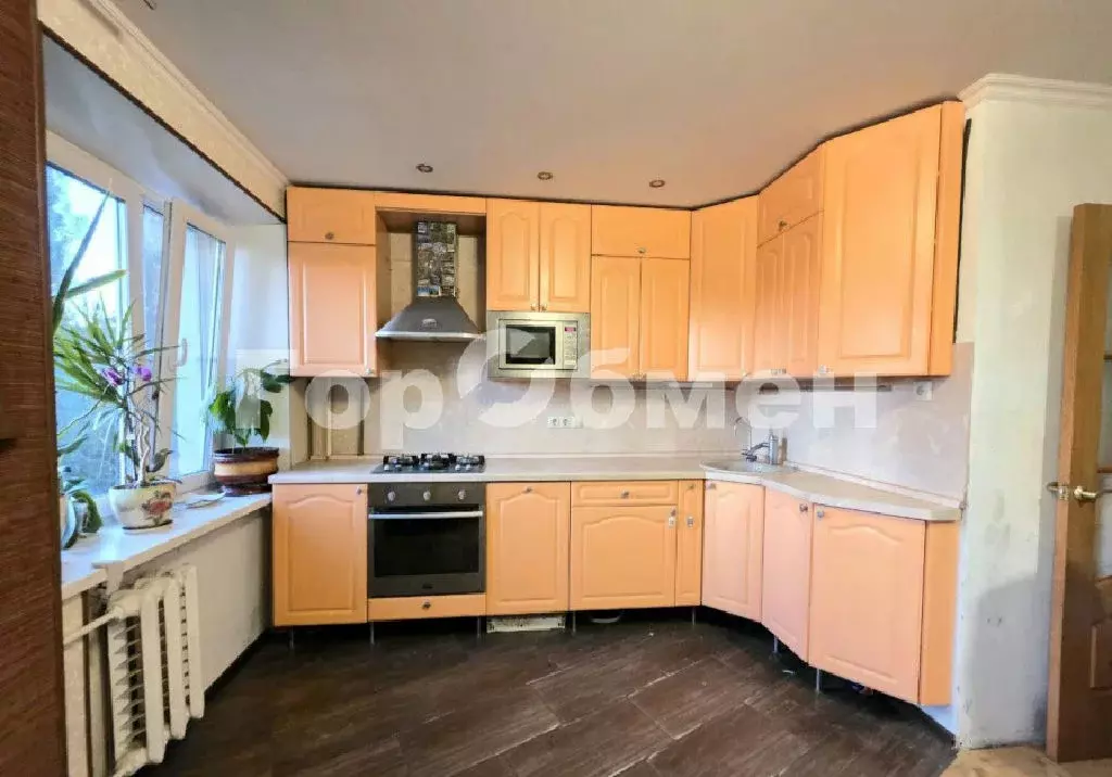 Продается 3-комнатная квартира - Фото 1