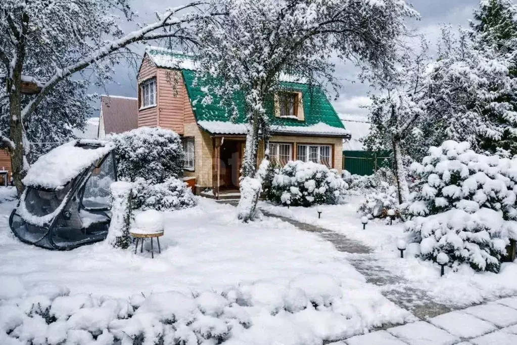 Дом в Калужская область, Малоярославецкий муниципальный округ, ... - Фото 1