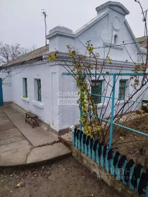 Дом в Крым, Ленинский район, с. Приозерное ул. Советская, 27 (37 м) - Фото 1