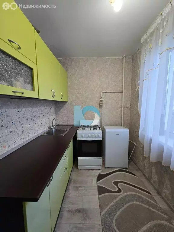 1-комнатная квартира: Октябрьский, 34-й микрорайон, 27 (32 м) - Фото 2