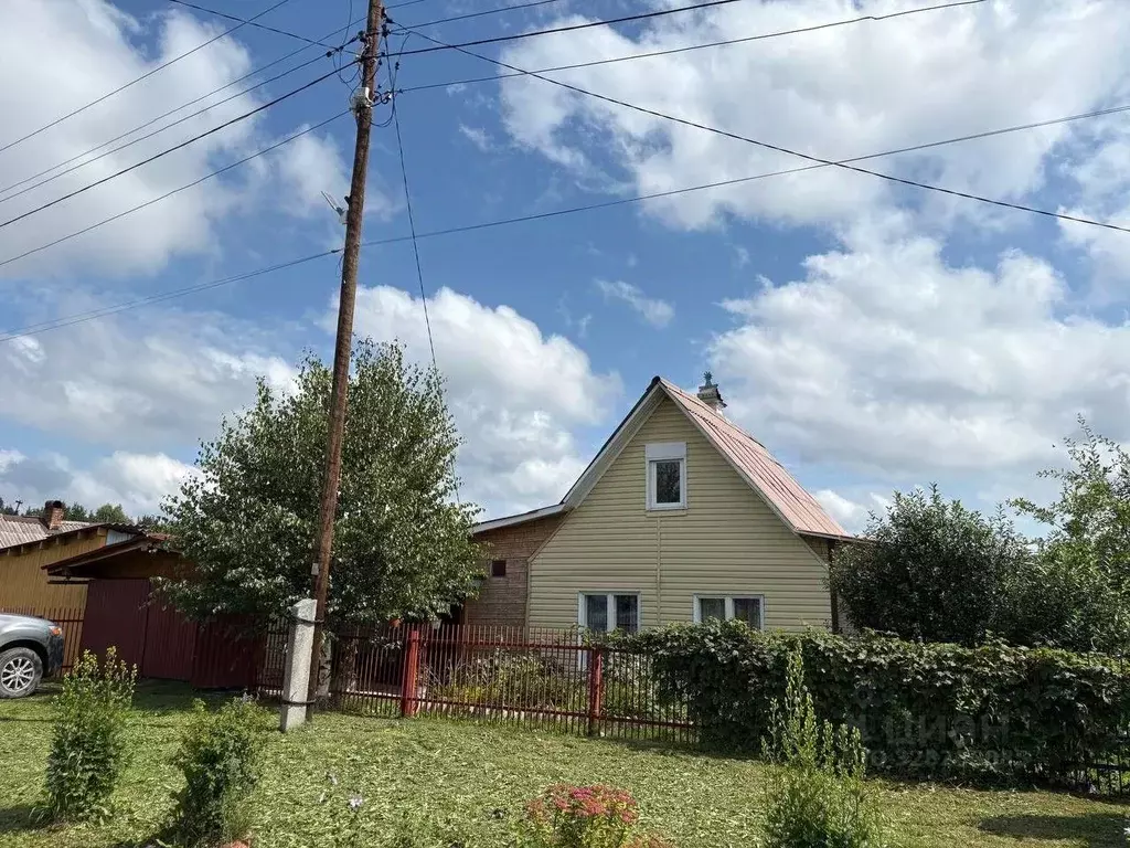 Дом в Свердловская область, Горноуральский муниципальный округ, с. ... - Фото 1