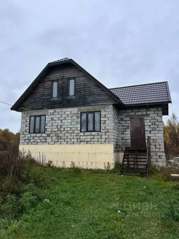 Дом в Новгородская область, Крестцы рп ул. Карла Либкнехта, 95 (89 м) - Фото 1