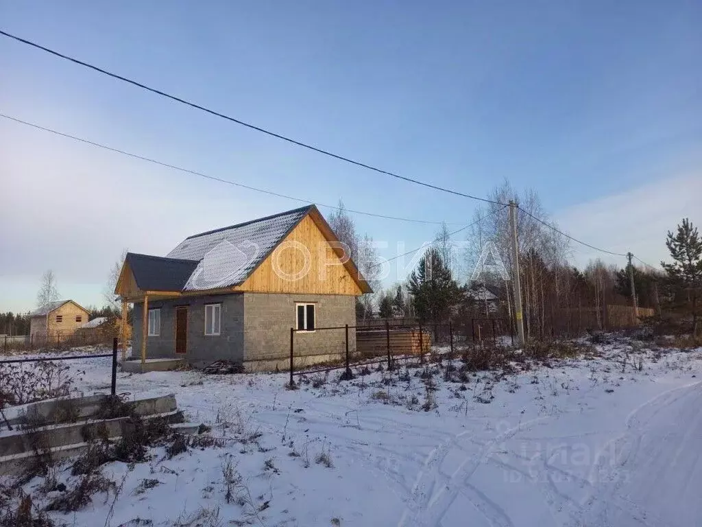 Дом в Тюменская область, Тюменский район, д. Головина ул. Надежды (70 ... - Фото 0