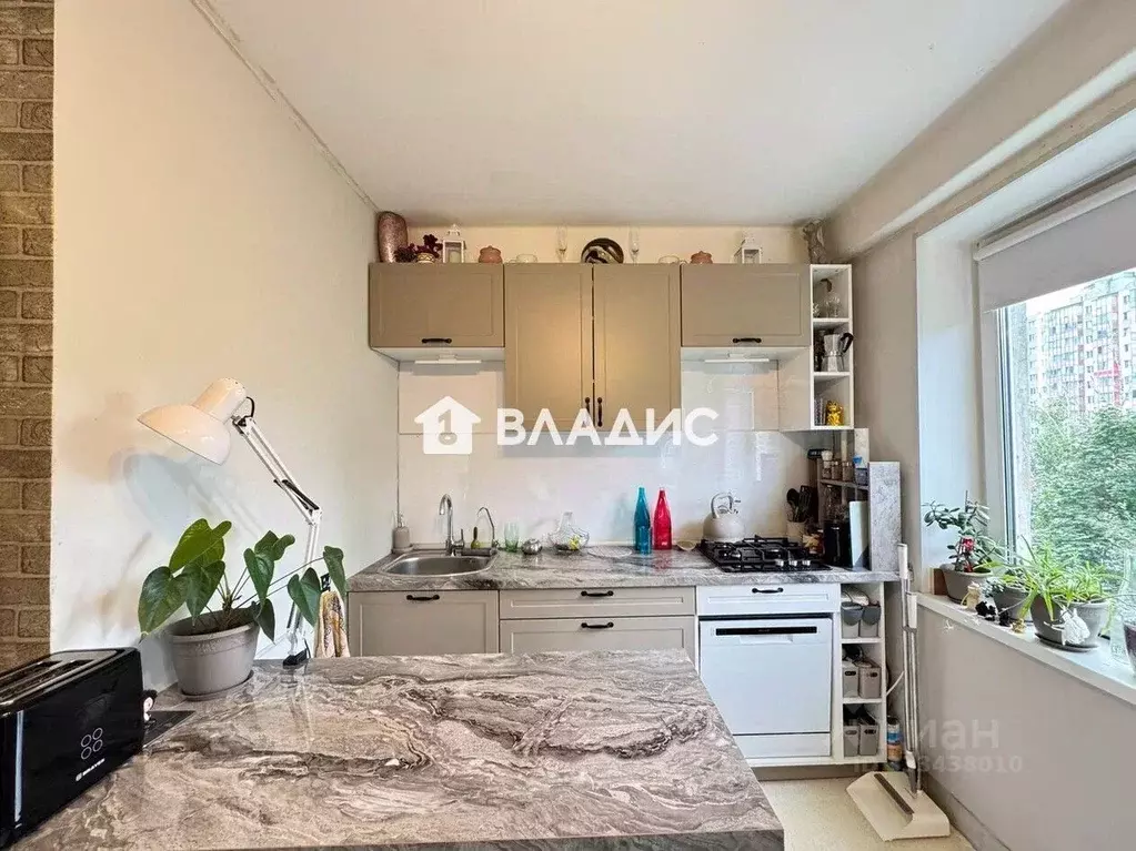 2-к кв. Ленинградская область, Всеволожский район, Заневское городское ... - Фото 2