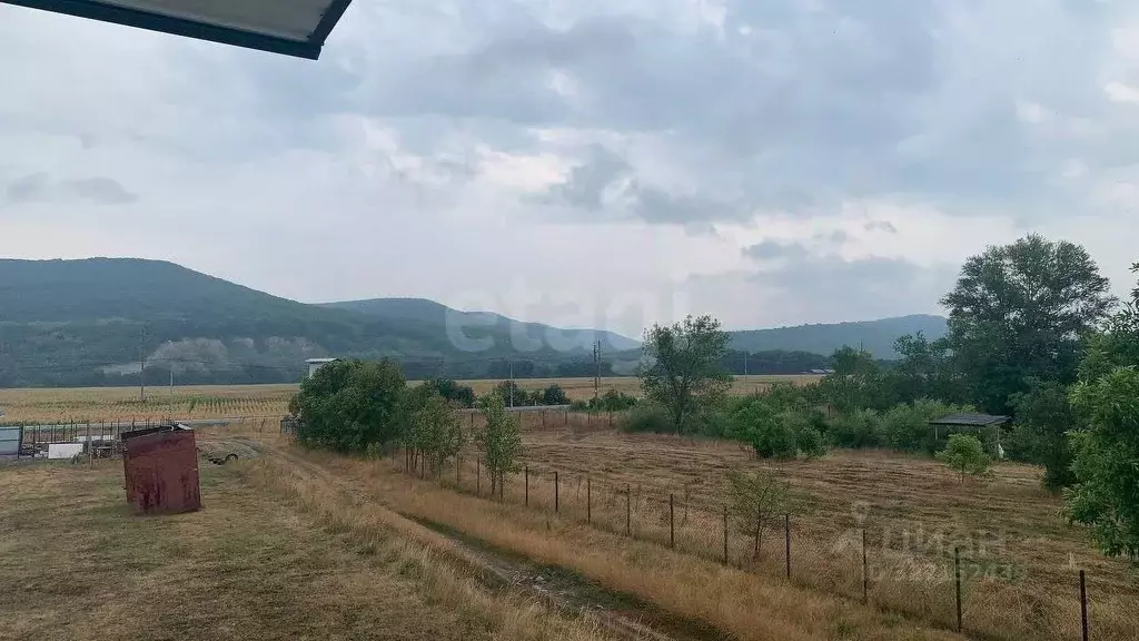 Дом в Адыгея, Майкопский район, Тимирязевское с/пос, Шунтук хут. ул. ... - Фото 1