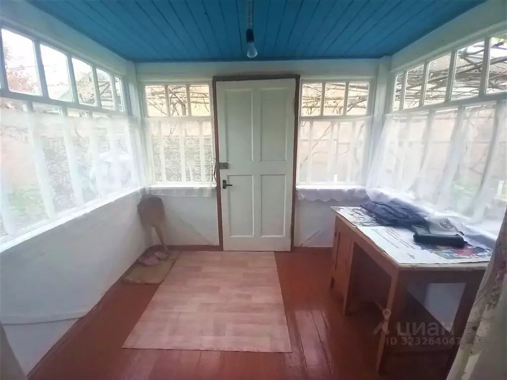 Дом в Краснодарский край, Ейск Повстанческая ул. (50 м) - Фото 2