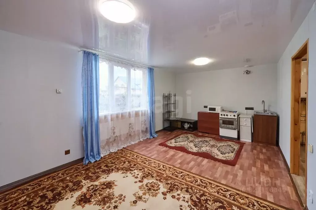 Дом в Кемеровская область, Кемерово Российская ул. (52 м) - Фото 1
