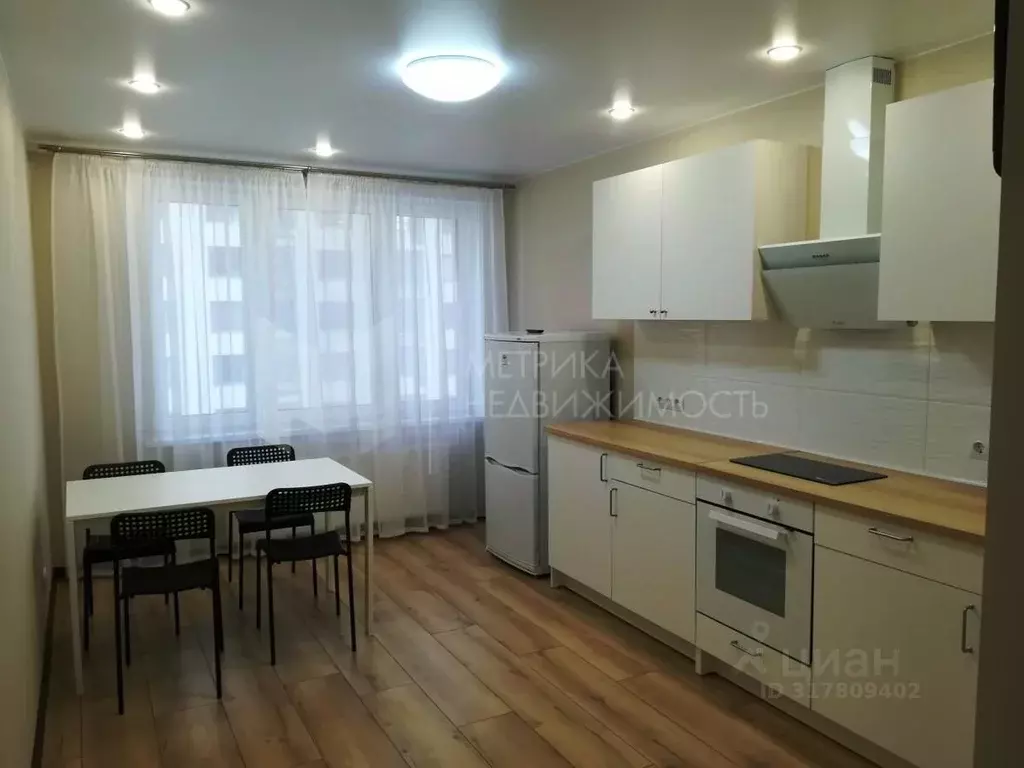 1-к кв. Тюменская область, Тюмень проезд Тихий, 6 (47.0 м) - Фото 0