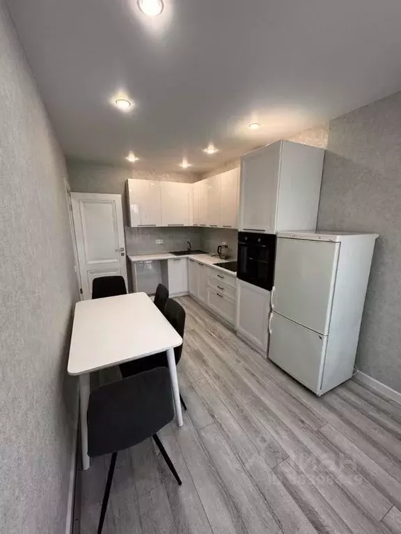 1-к кв. Татарстан, Казань ул. Азата Аббасова, 13 (38.0 м) - Фото 2