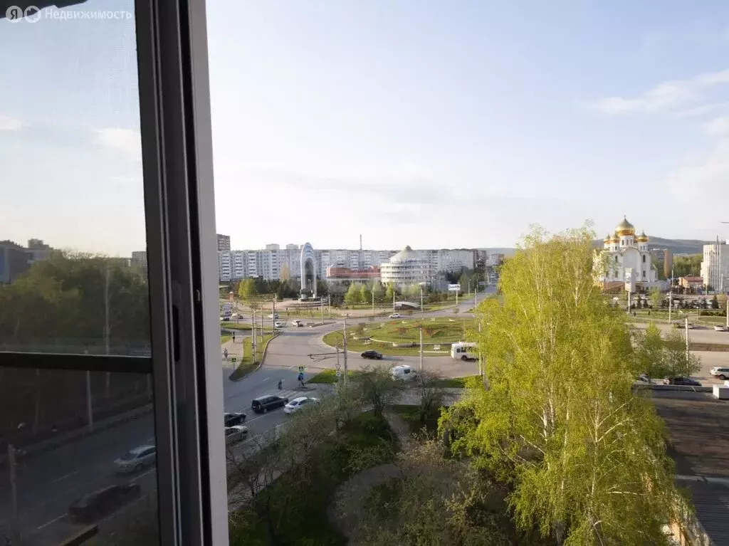 2-комнатная квартира: Альметьевск, улица Ленина, 119 (39.9 м) - Фото 0