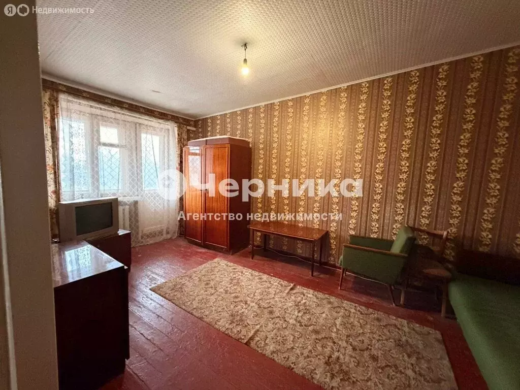 1-комнатная квартира: Каменск-Шахтинский, микрорайон Заводской, улица ... - Фото 1