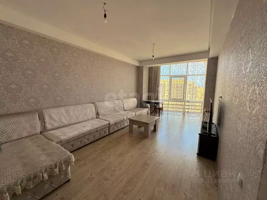 2-к кв. Дагестан, Каспийск просп. Акулиничева, 4 (62.0 м) - Фото 1