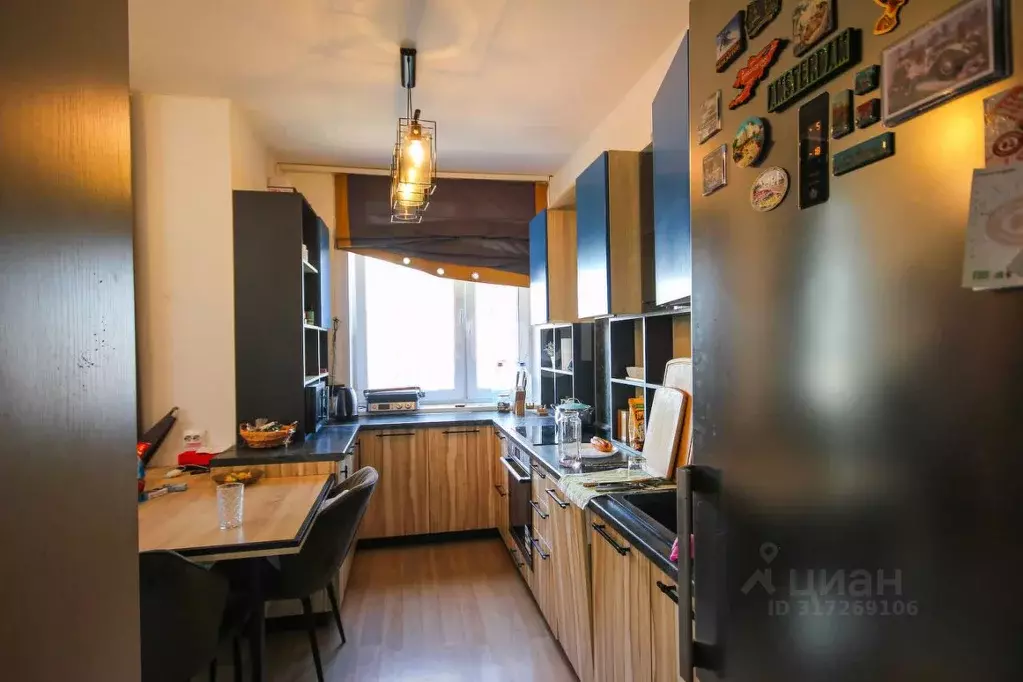 2-к кв. Свердловская область, Екатеринбург ул. Цвиллинга, 58 (59.08 м) - Фото 1