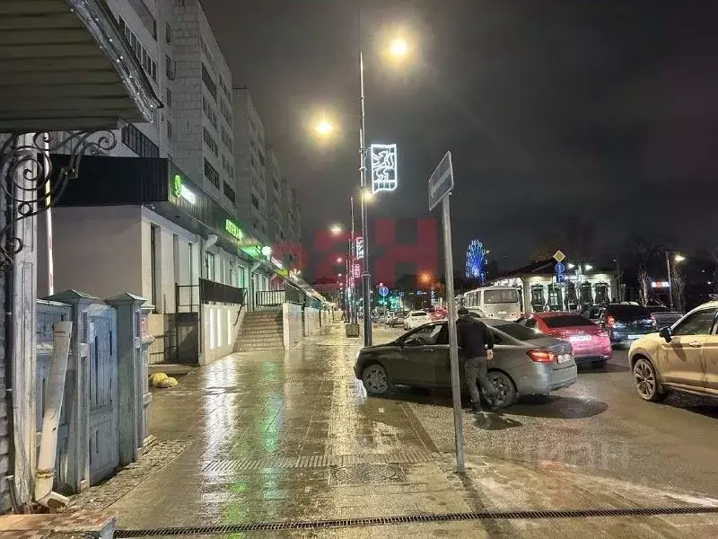 Торговая площадь в Тюменская область, Тюмень ул. Ленина, 57А (302 м) - Фото 1