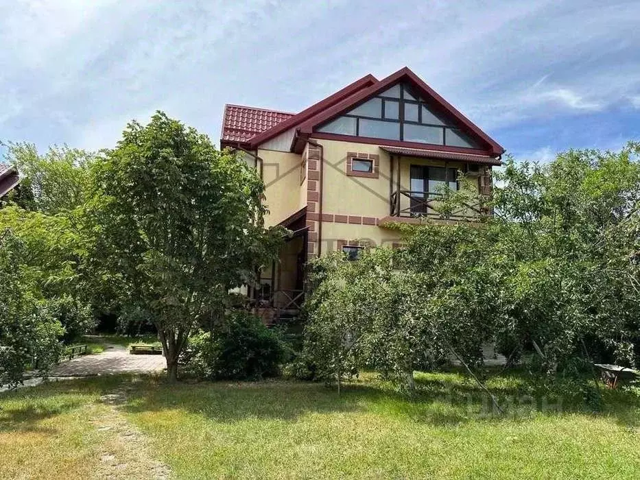 Дом в Краснодарский край, Кущевский район, Глебовка хут.  (179 м) - Фото 1