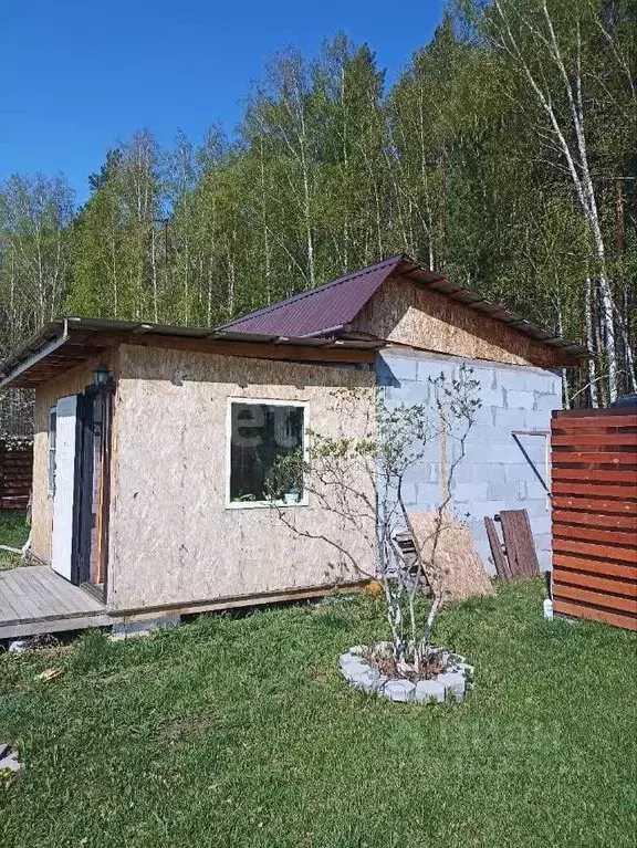 Дом в Свердловская область, Белоярский муниципальный округ, Ясень КС  ... - Фото 0