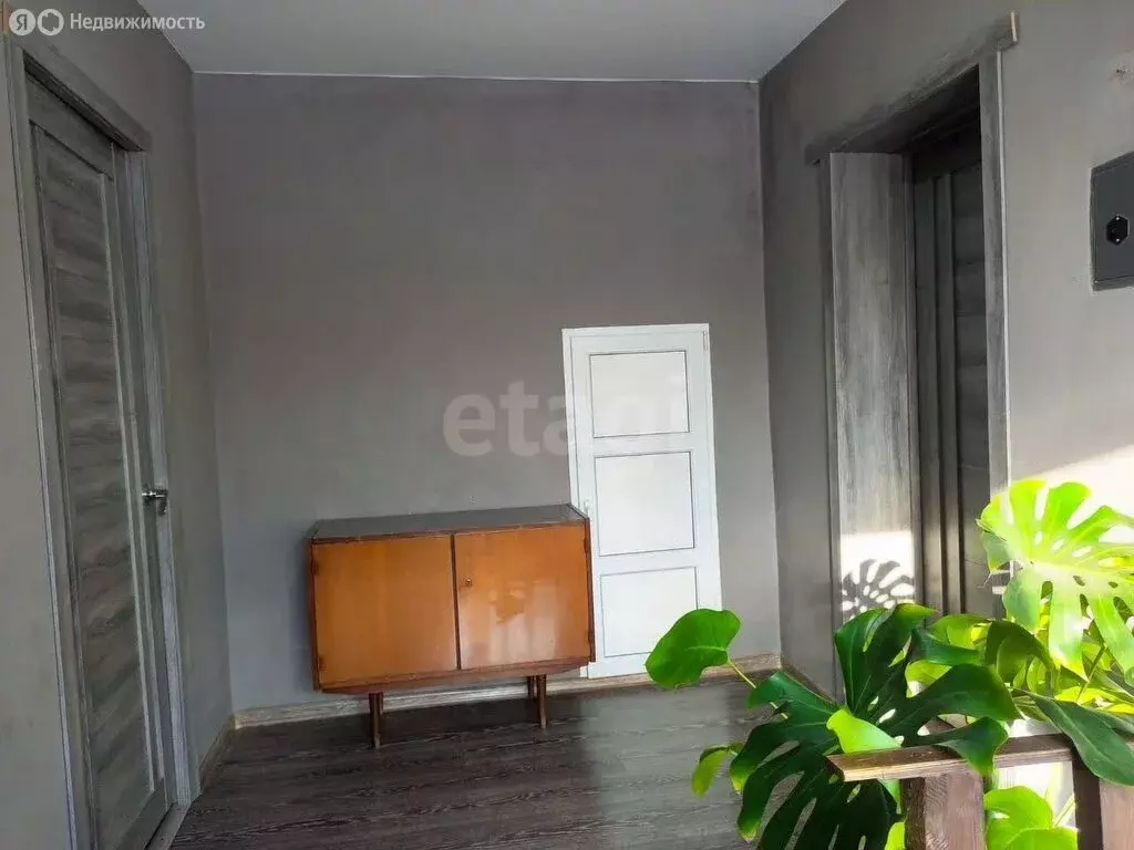 Дом в село Санниково, микрорайон Мирный (170 м) - Фото 1