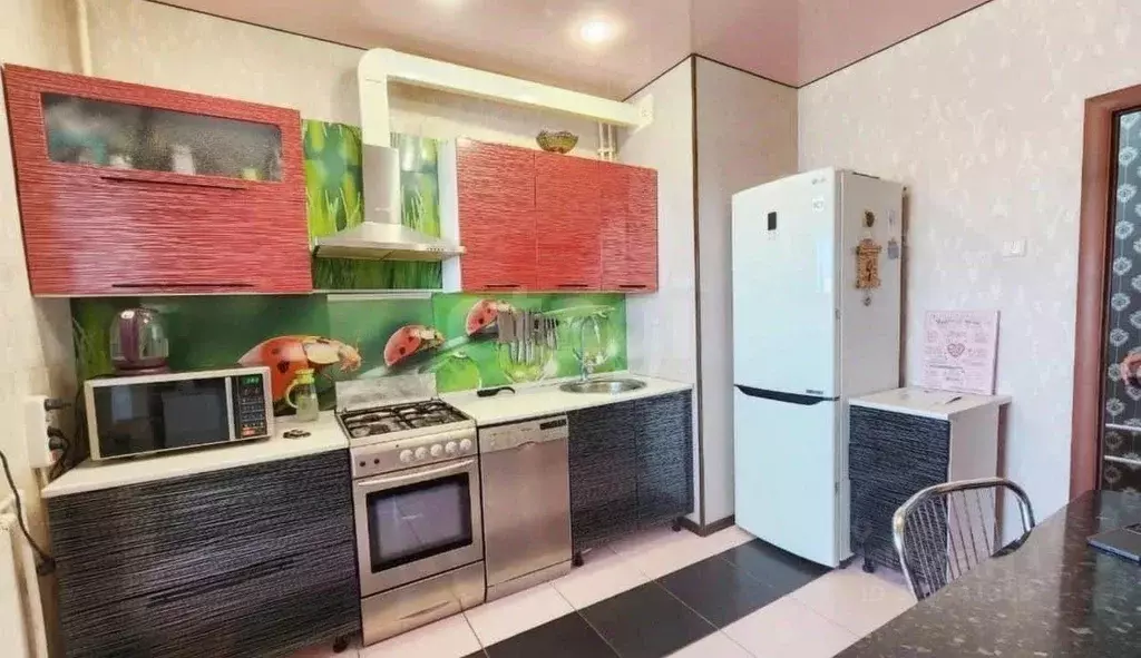 3-к кв. Ямало-Ненецкий АО, Новый Уренгой Оптимистов мкр, 2/2 (90.9 м) - Фото 1