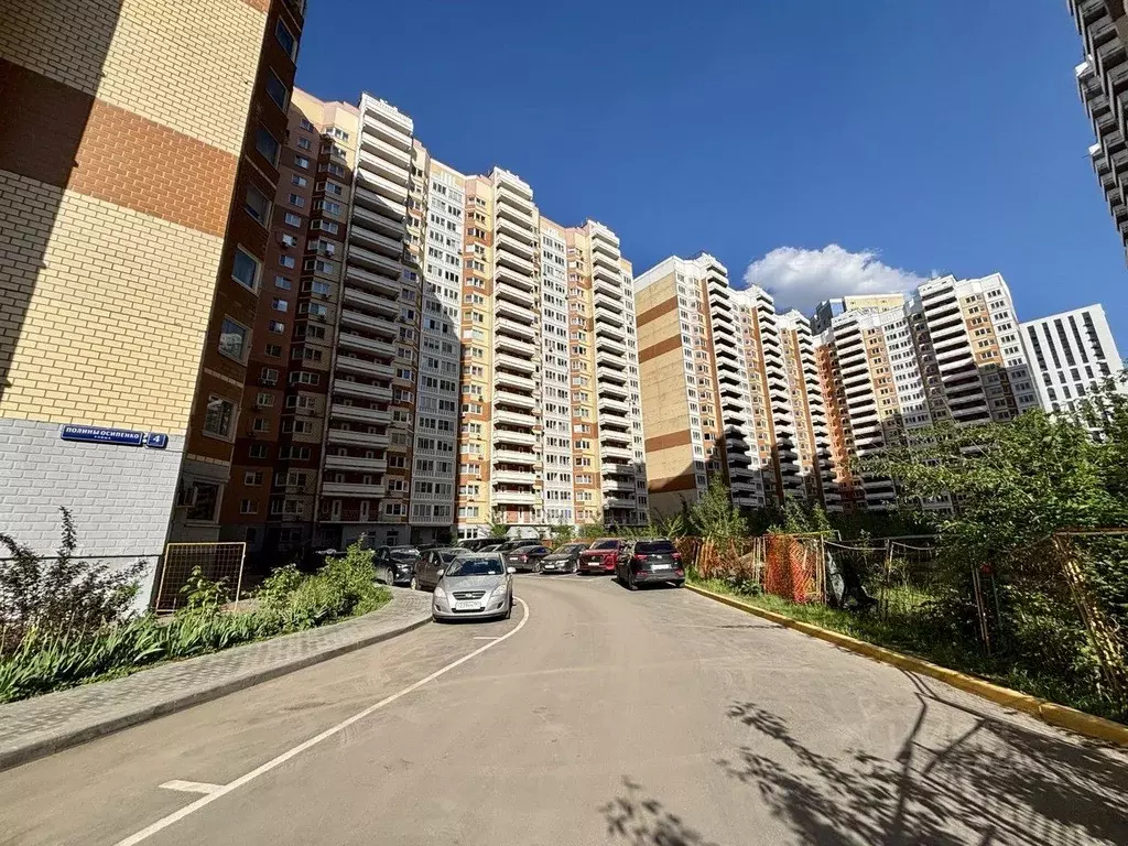 2-к кв. Москва ул. Полины Осипенко, 4к2 (58.0 м) - Фото 0