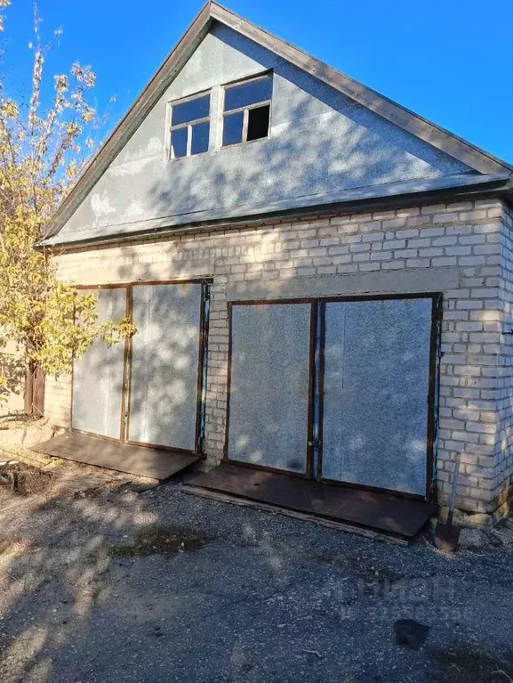 Дом в Саратовская область, Ершов муниципальное образование, пос. ... - Фото 2