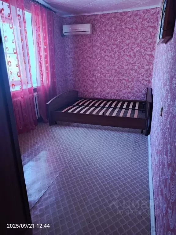 2-к кв. Астраханская область, Астрахань ул. Кирова, 54 (46.4 м) - Фото 2