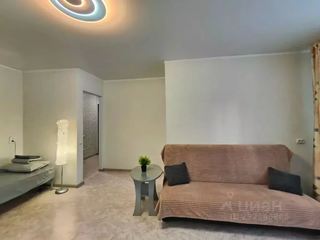 2-к кв. Челябинская область, Миасс просп. Макеева, 31А (45.0 м) - Фото 2