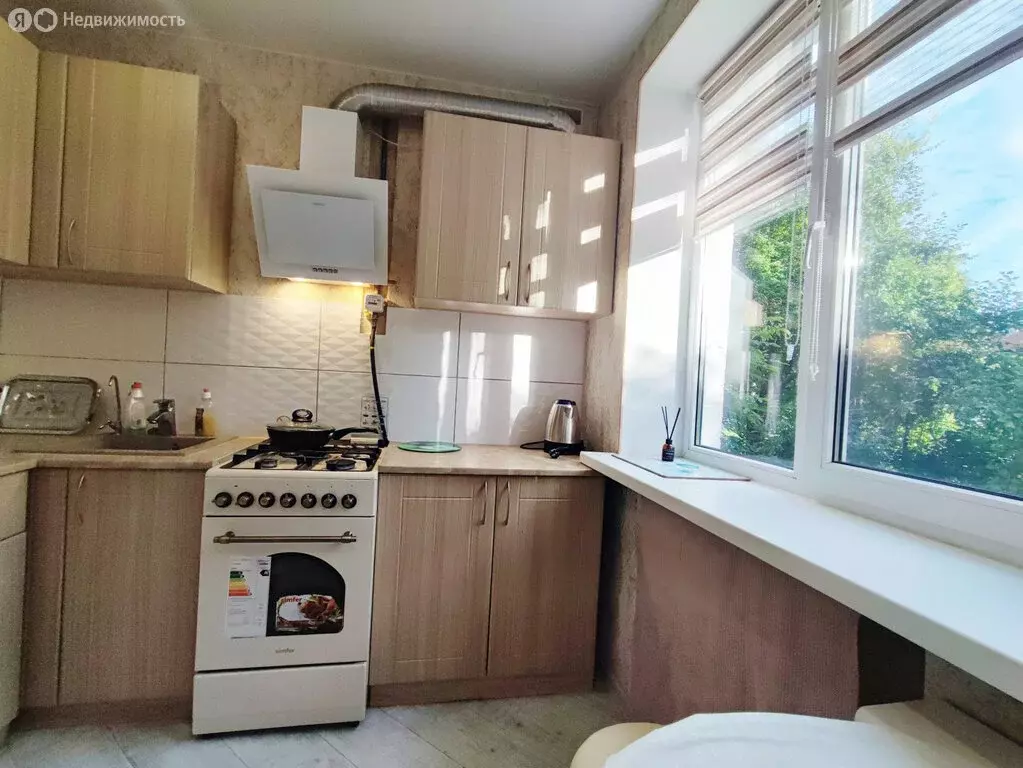 1-комнатная квартира: Зеленоградск, улица Сибирякова, 25 (29.6 м) - Фото 1