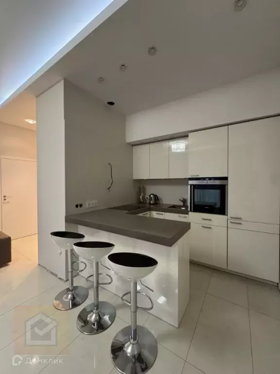 Продаётся 1-к квартира, 70 м - Фото 1