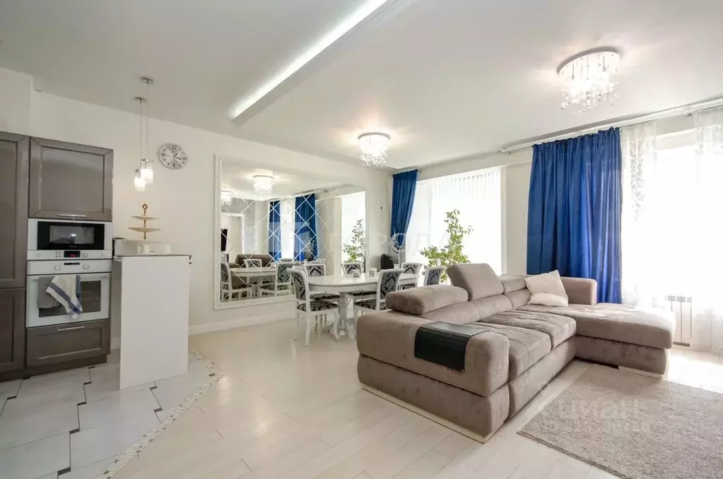 4-к кв. Новосибирская область, Новосибирск Сибирская ул., 57 (127.0 м) - Фото 0