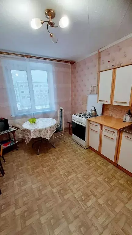 2-к. квартира, 54 м, 3/9 эт. - Фото 0