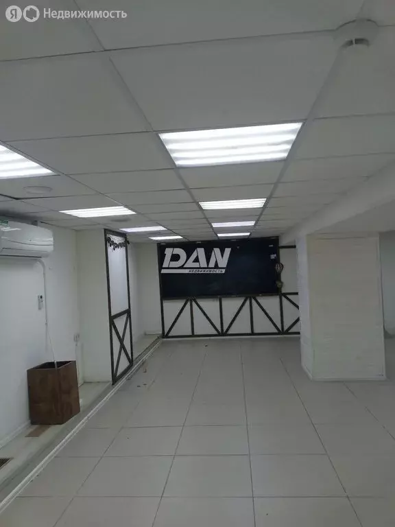 Помещение свободного назначения (188.4 м) - Фото 1