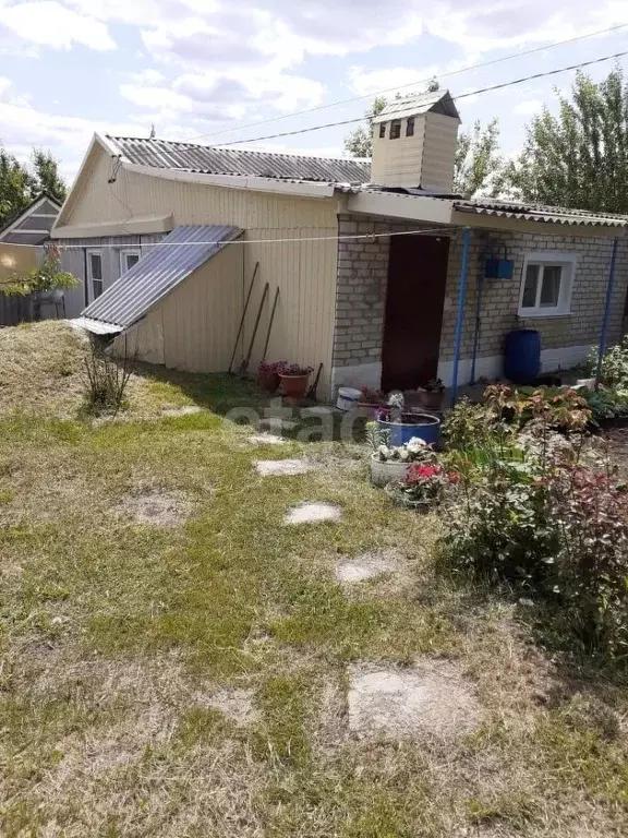 Дом в Белгородская область, Алексеевка ул. Ани Скоробогатько, 2А (49 ... - Фото 0