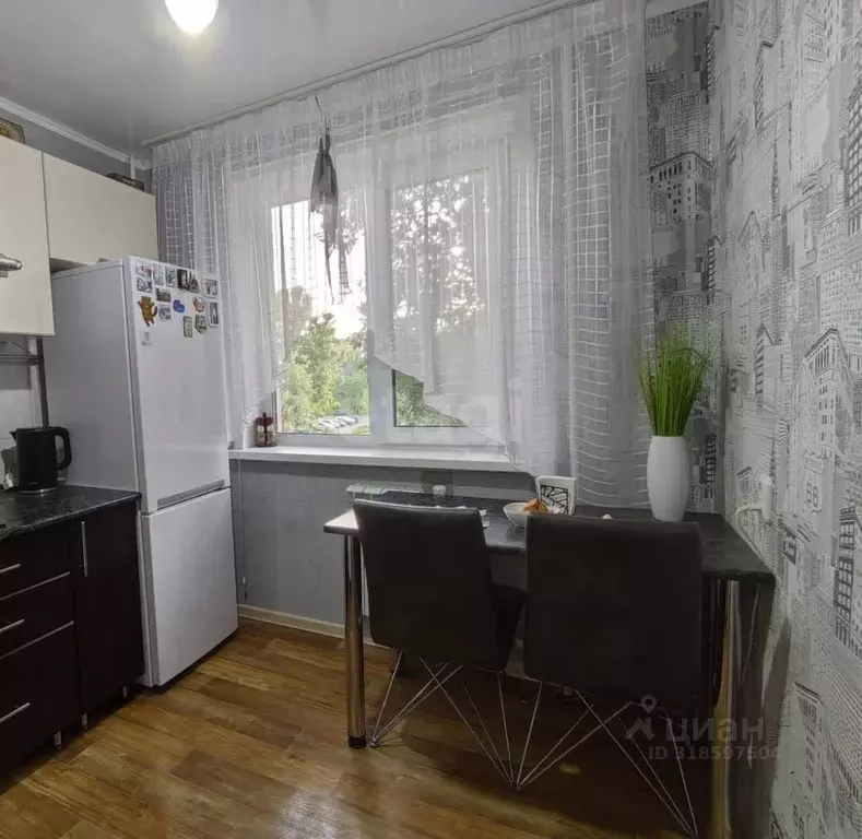 1-к кв. Саратовская область, Саратов Электронная ул., 8 (30.4 м) - Фото 1