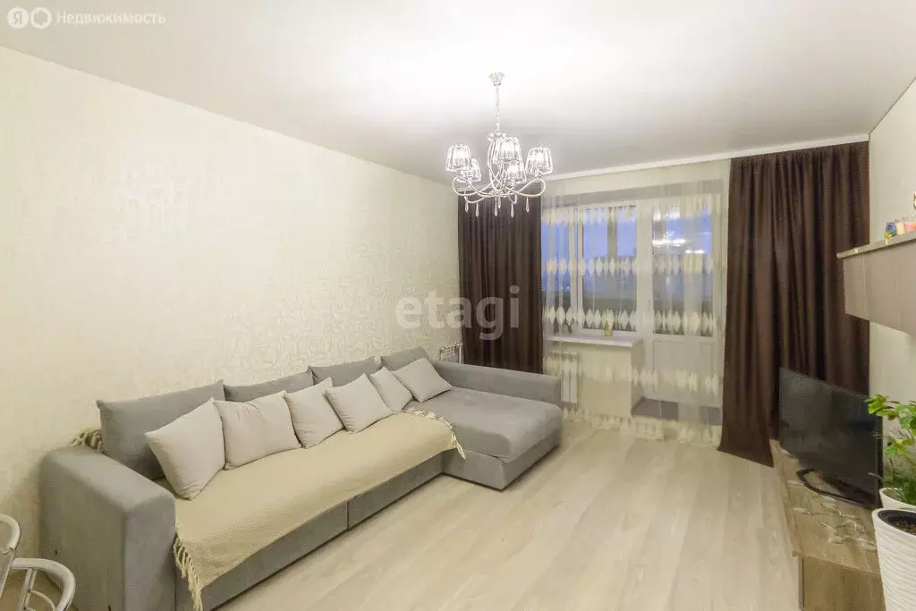 2-комнатная квартира: Тюмень, Линейная улица, 11 (66.3 м) - Фото 2