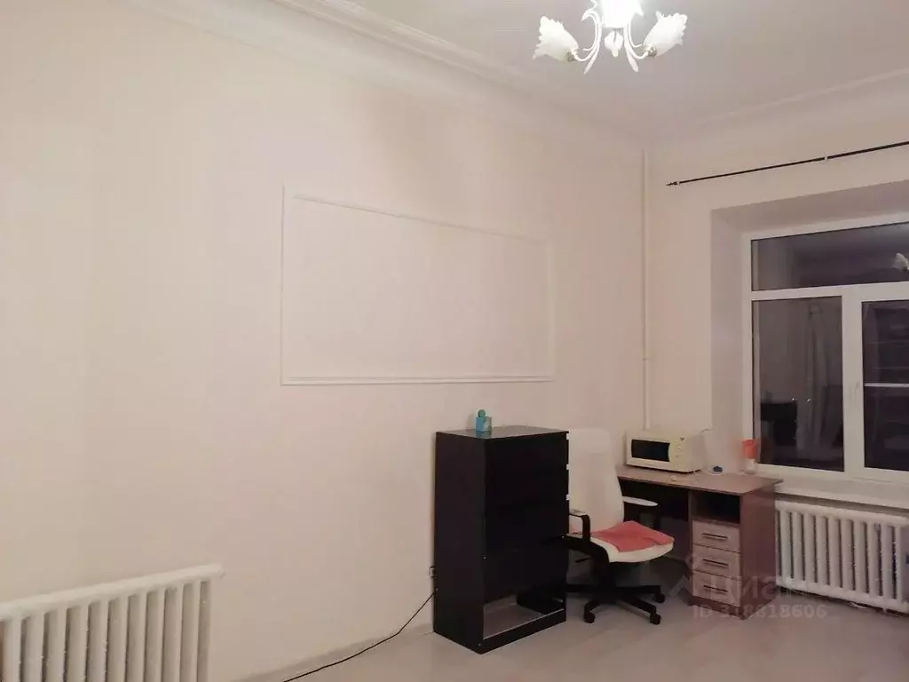 Комната Санкт-Петербург 8-я Советская ул., 32 (18.4 м) - Фото 0