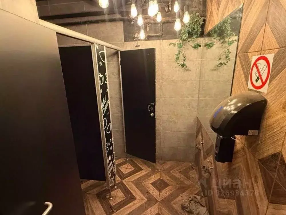 Торговая площадь в Москва Ленинградский просп., 69С1 (300 м) - Фото 1