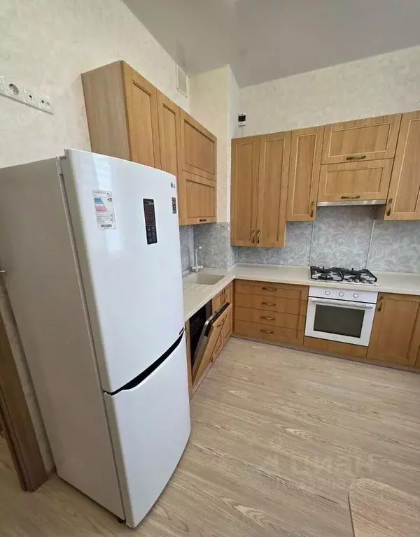 1-к кв. Крым, Симферополь просп. Кирова, 49 (42.0 м) - Фото 2