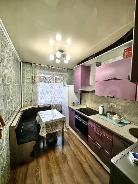 3-к. квартира, 60 м, 2/9 эт. - Фото 1