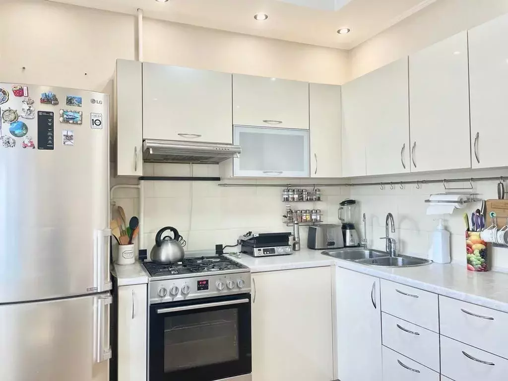 4-к кв. Саха (Якутия), Якутск 202-й мкр, 17 (95.0 м) - Фото 2