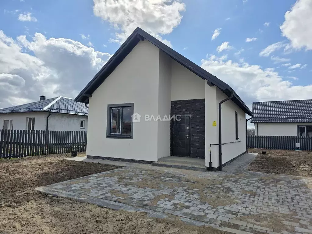 Дом в Калининградская область, Гурьевский муниципальный округ, пос. ... - Фото 1